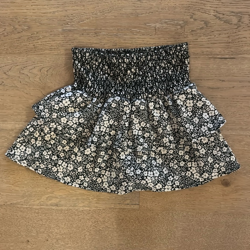 Zara girls smocked floral skirt - size 9